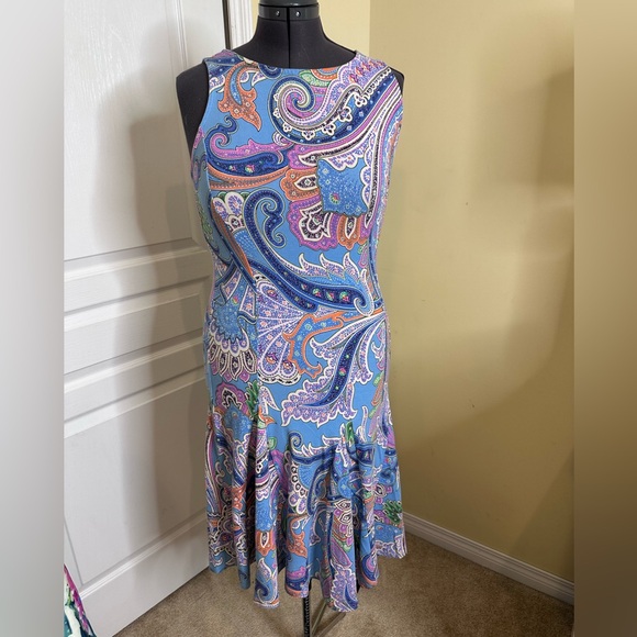 Ralph Lauren Dresses & Skirts - Lauren Ralph Lauren beautiful Paisley Sleeveless Blue knit dress size medium